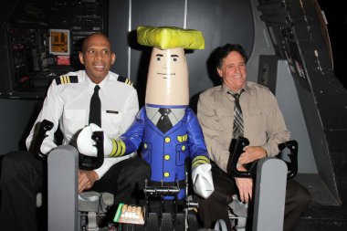 Kareem Abdul-Jabbar, Robert Hays