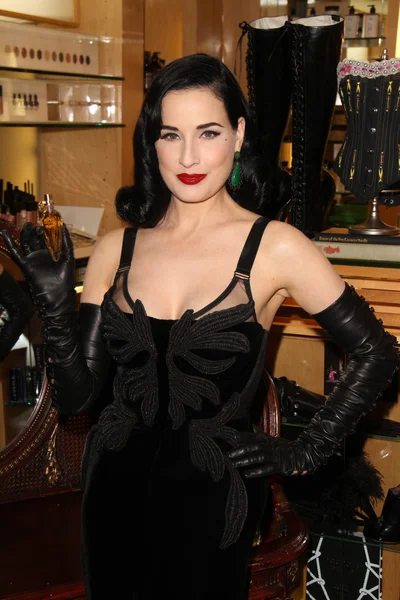 Dita Von Teese — Zdjęcie stockowe