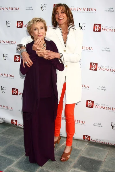 Cloris Leachman, Wendie Malick — Stock Photo, Image