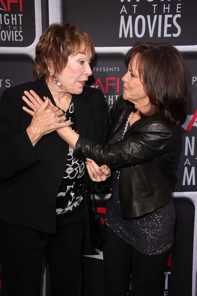 Shirley Maclaine, Sally Field — Zdjęcie stockowe