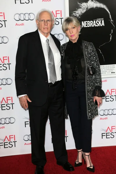 Andrea Beckett, Bruce Dern — Photo