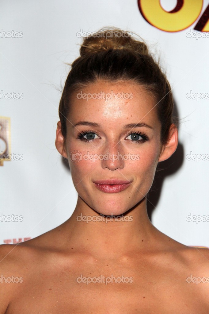 Sarah Dumont Stock Editorial Photo C S Bukley 5036