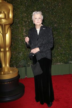 Angela Lansbury