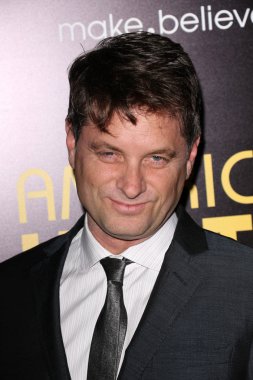 Shea Whigham