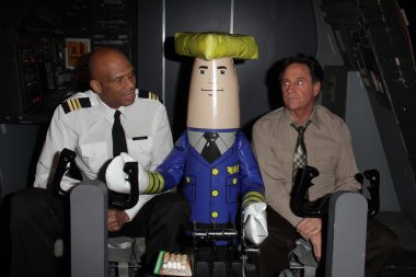 Kareem Abdul-Jabbar, Robert Hays