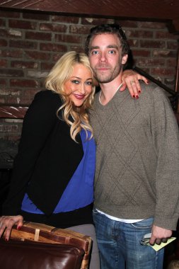 Jennifer Blanc, Devon Biehn