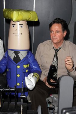 Robert Hays