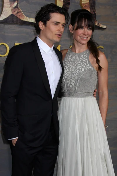 Orlando Bloom and Evangeline Lilly — Stock Photo, Image