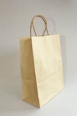 geri dönüşümlü kağıt çanta