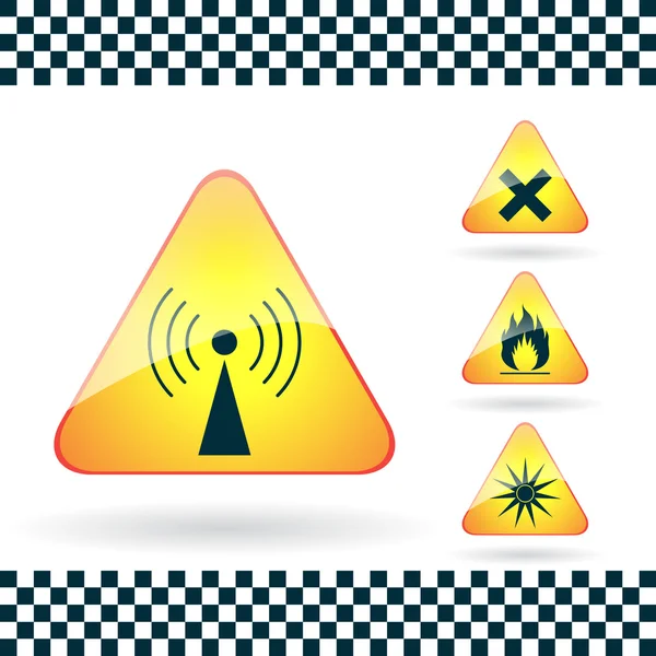 Serie di segnali di pericolo triangolari — Vettoriale Stock