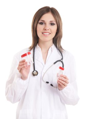 genç çekici kadın doktor beyaz izole