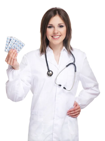 흰색 배경 위에 고립 된 젊은 매력적인 의사 — 스톡 사진