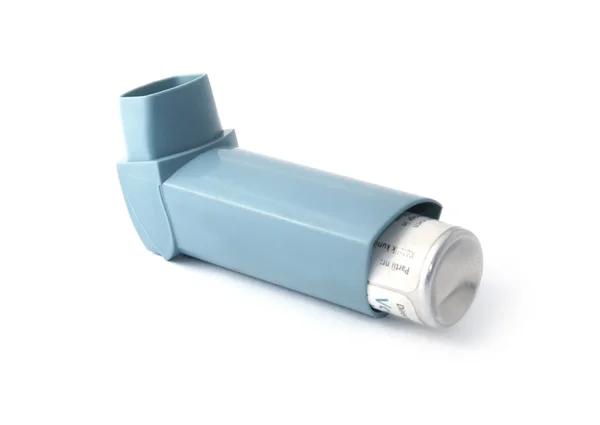 Inhalador de asma aislado en blanco —  Fotos de Stock