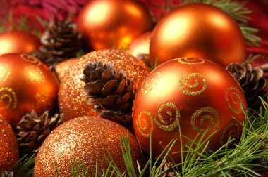 birçok topları ile Noel arka plan