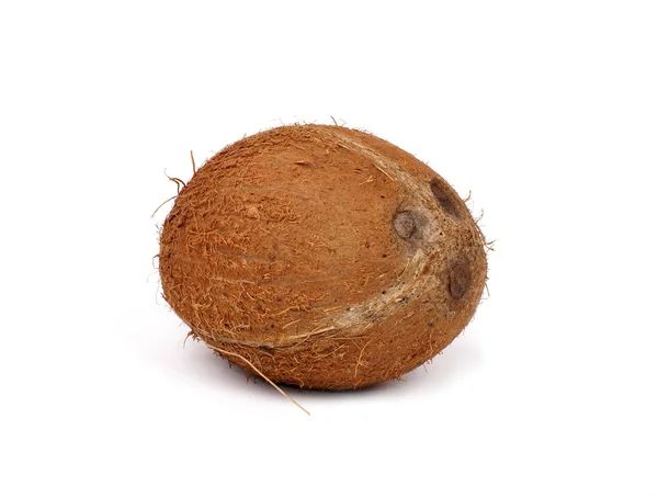 Орех коко изолирован на белом — стоковое фото