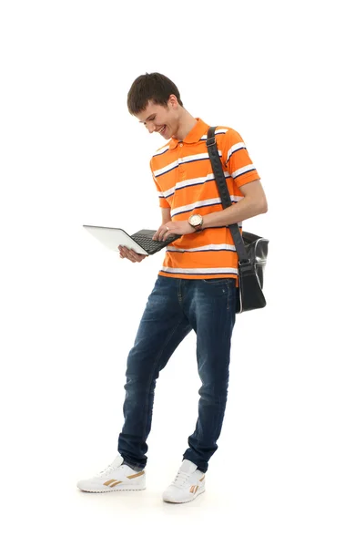 Młody atrakcyjny nastoletnim chłopcem na białym tle — Zdjęcie stockowe