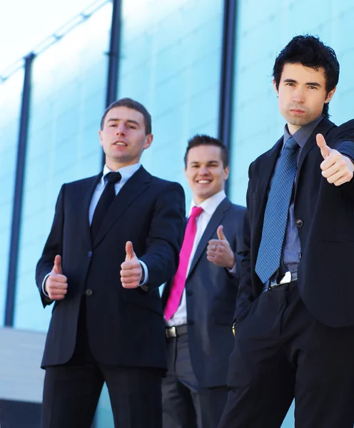 Equipo de negocios en la calle — Foto de Stock