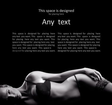 genç seksi kadın yatakta döşeme vintage iç çamaşırı