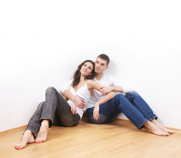 Young loving couple embracing — Stock Photo, Image