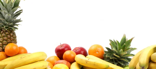 Frukter isolerade på vitt — Stockfoto