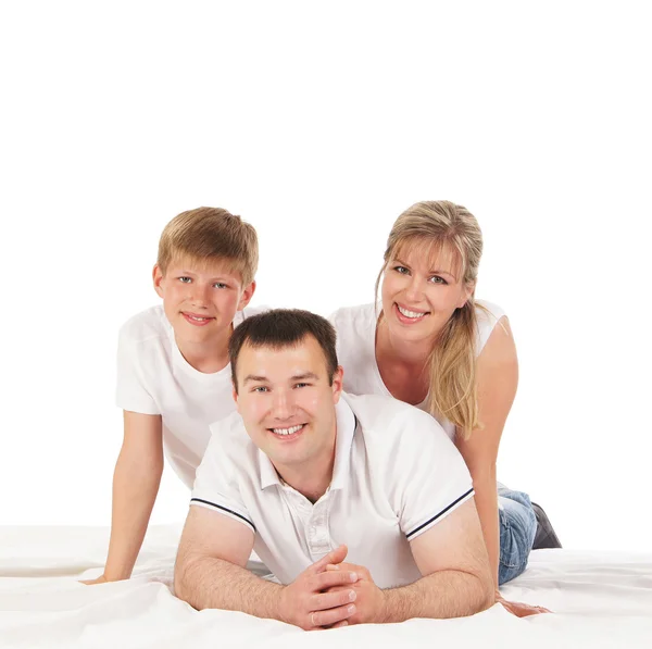 Família feliz isolado sobre fundo branco — Fotografia de Stock