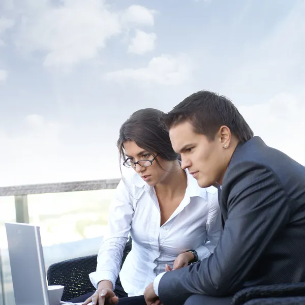 Pareja de negocios — Foto de Stock