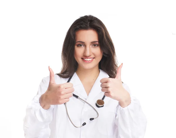 Jovem atraente médico feminino isolado sobre fundo branco — Fotografia de Stock