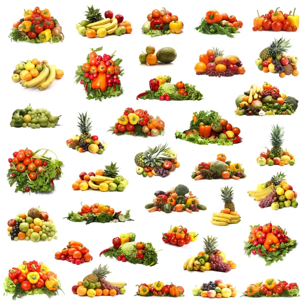 Muchas frutas y verduras diferentes aisladas en blanco — Foto de Stock