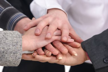Grup el sıkışma
