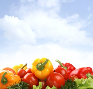 beyaz izole lezzetli taze sebze