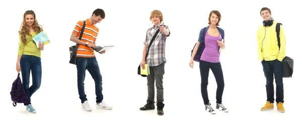 Grupp av leende tonåringar som håller ihop — Stockfoto