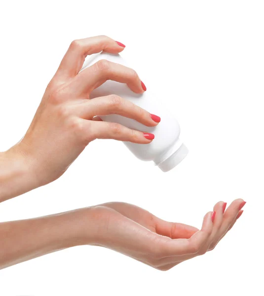 Belle mani femminili con la polvere di talco — Foto Stock