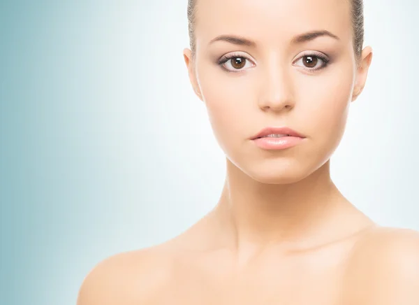 Portrait of a young woman in light makeup after taking a bath — Stock Photo, Image