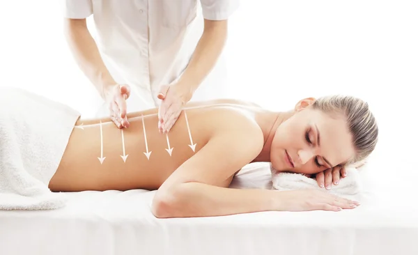 Gezonde, jonge en mooie vrouw krijgen alternatieve massage t — Stockfoto