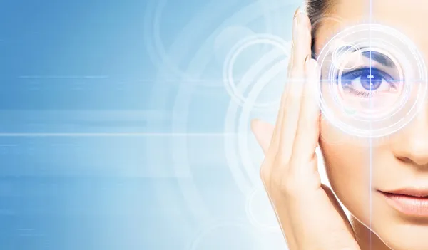 Woman with the virtual hologram on her eyes — Stock Photo, Image