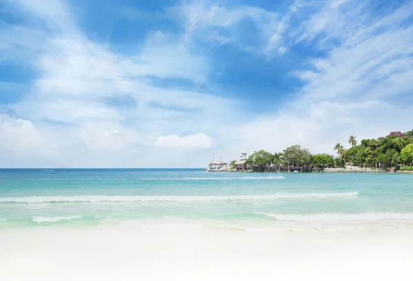 熱帯のビーチの風光明媚な風景 — ストック写真