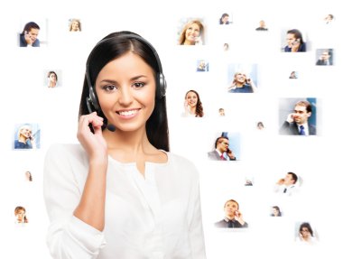 genç güzel müşteri destek operatörü