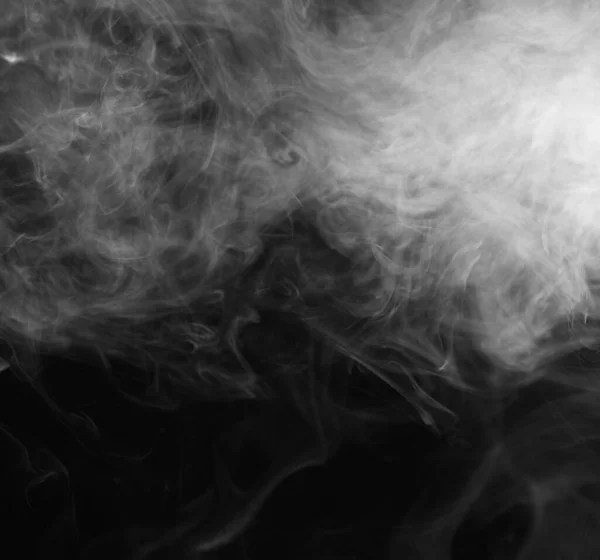 Textura de humo abstracta sobre negro. Niebla en la oscuridad. —  Fotos de Stock