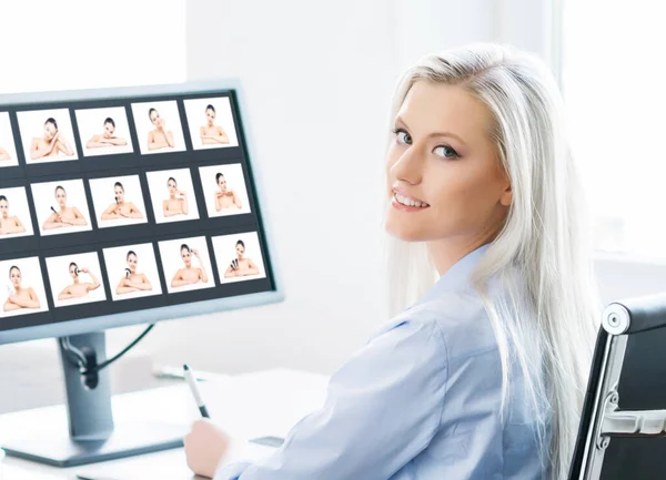 Young Woman Works Home Office Using Computer Workplace Female Entrepreneur — Stock Photo, Image