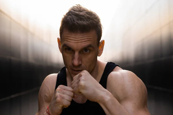 Young Muscular Man Doing Sports Sunset Training Young Strong Athlete — Stock Photo, Image