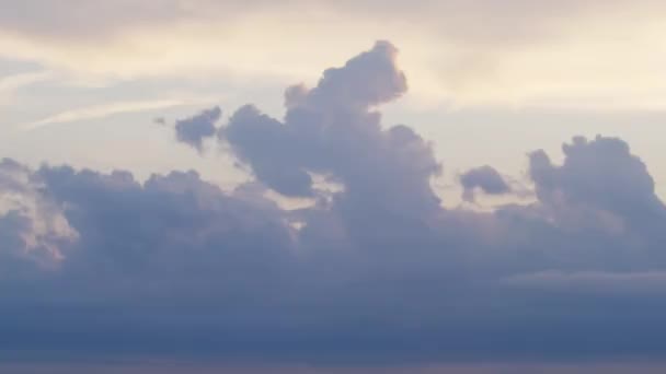 Timelapse Sunset Cumulus Clouds Flying High Beautiful Blue Sky Sun — Stock Video