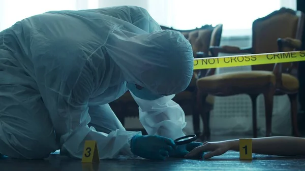 Detective Collecting Evidence Crime Scene Forensic Specialists Making Expertise Home — 스톡 사진