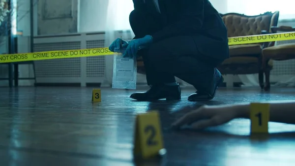 Detective Collecting Evidence Crime Scene Forensic Specialists Making Expertise Home — Photo