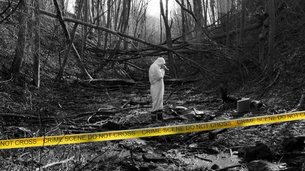 Detectives Collecting Evidence Crime Scene Forensic Specialists Making Expertise Professional — 스톡 사진