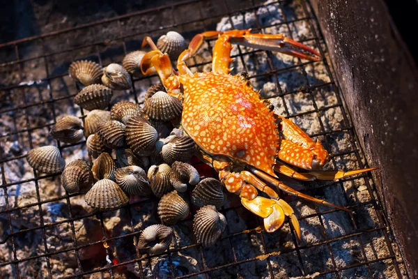 魚介類、カニとムール貝 (貝) — ストック写真