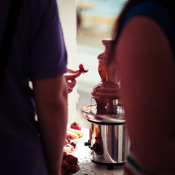 Fontana di fonduta al cioccolato — Foto Stock