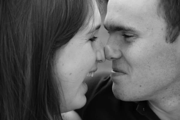 Happy young couple in love — Stock Photo, Image