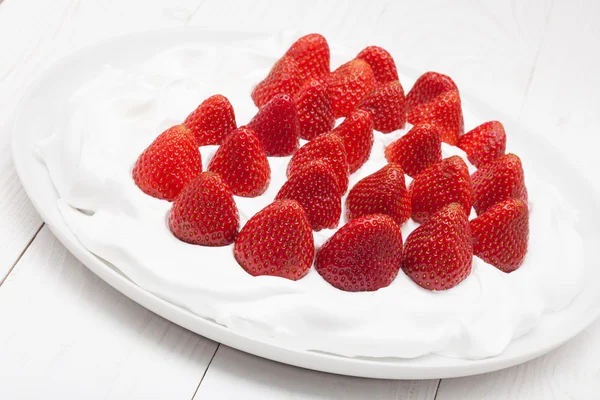 Strawberry whipped cream on a plate — Stock Photo, Image