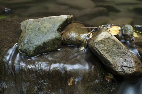 Rocks and water — Stock Photo, Image