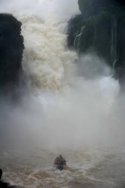 Salto st. martin bij iguazu waterval — Stockfoto